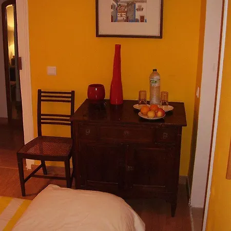 Alves Torgo 14 Hotel